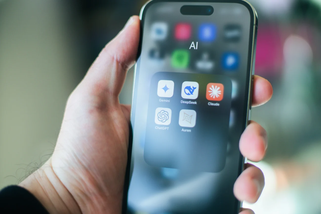 Best AI tools for freelancers in 2026 showing productivity stack for writing research and client management