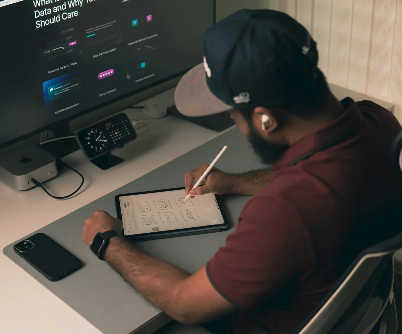 Best AI tools for students in 2026 — student using ChatGPT, Grammarly and Notion AI for studying and research